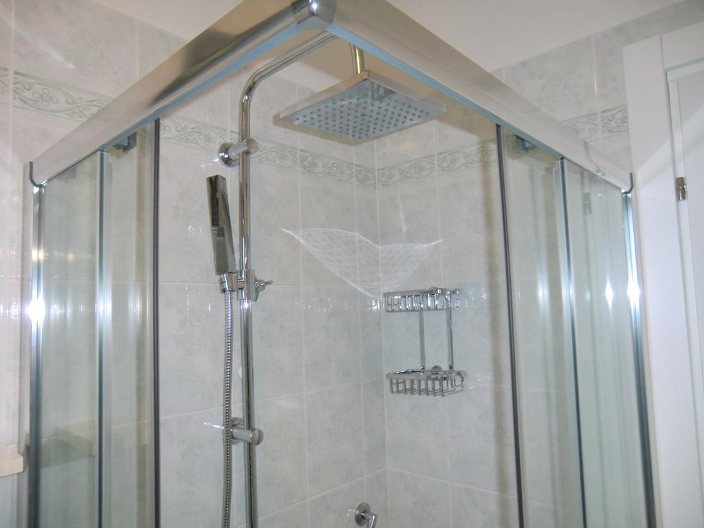 Residence Villaggio Dei Fiori Con Piscina E Posto Spiaggia Incluso Caorle Pokój zdjęcie